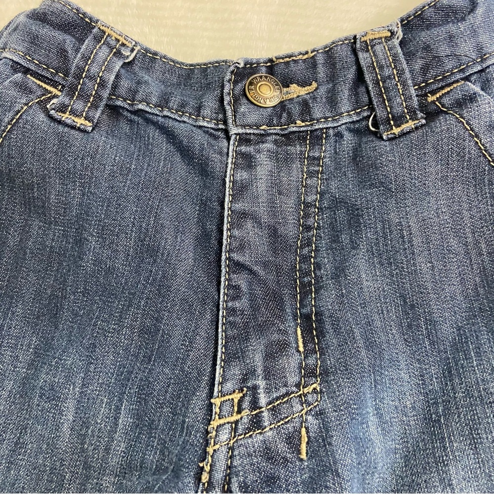 Wrangler Jean Shorts - Picture 8 of 9
